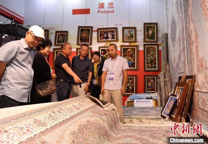 奔驰游戏网址是多少